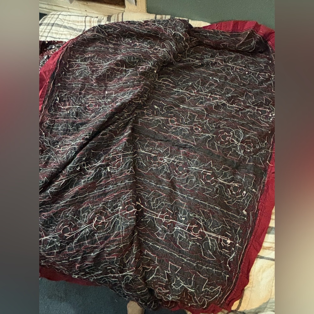 Gorgeous maxi skirt one size red and black sequins - Picture 8 of 16
